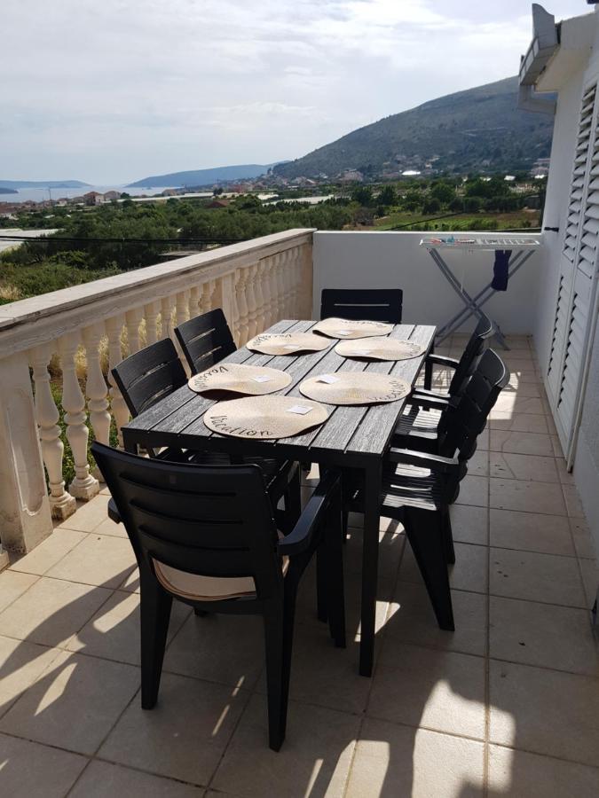 Apartment Blanka With A Beautiful View Of Trogir Zewnętrze zdjęcie